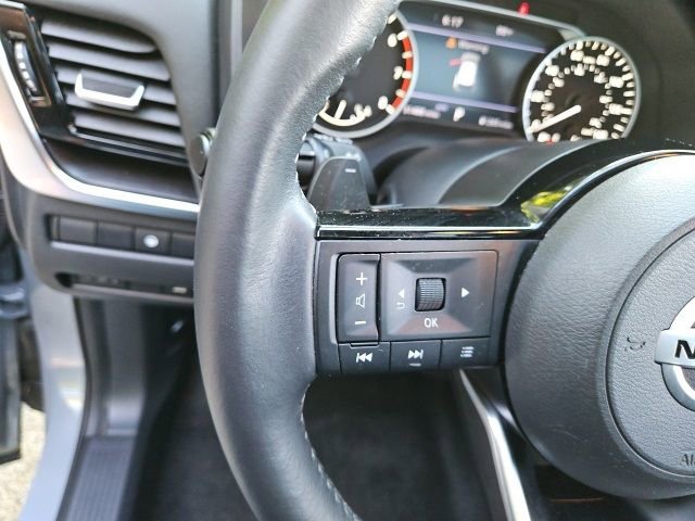 Used 2021 Nissan Rogue SL image 22