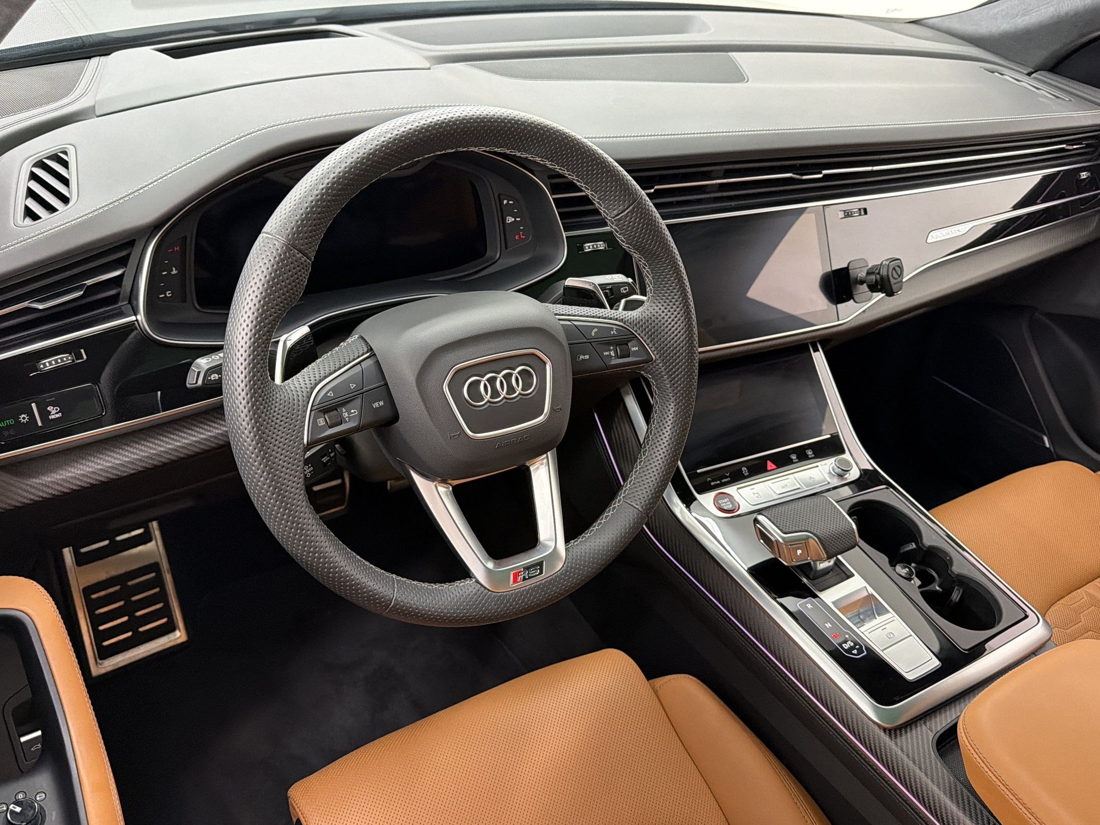 Used 2025 Audi RS Q8 performance AWD/4WD image 4