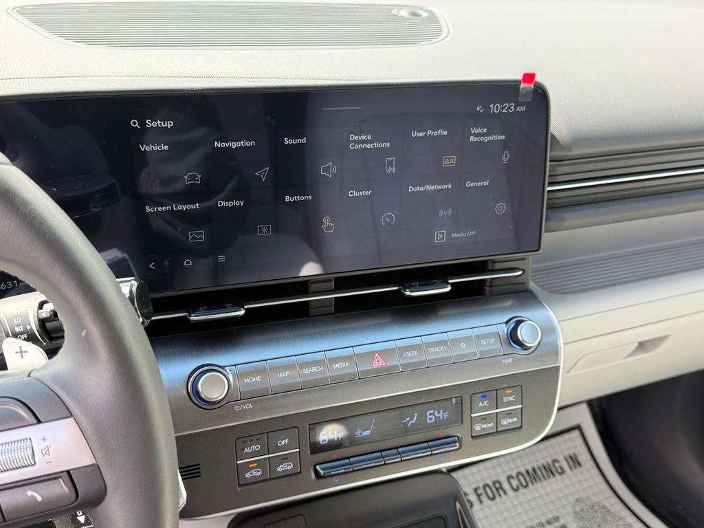 Used 2025 Hyundai Kona Limited AWD/4WD image 29