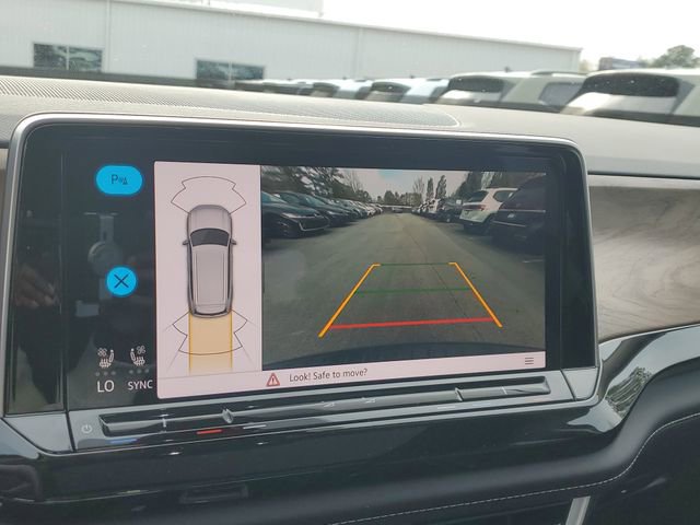 New 2026 Volkswagen Atlas SE FWD image 23