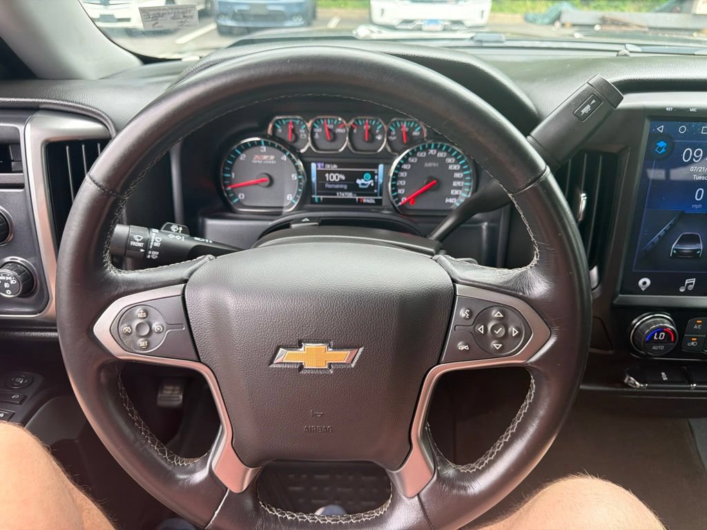 Used 2018 Chevrolet Silverado 1500 LT w/ All Star Edition AWD/4WD image 16