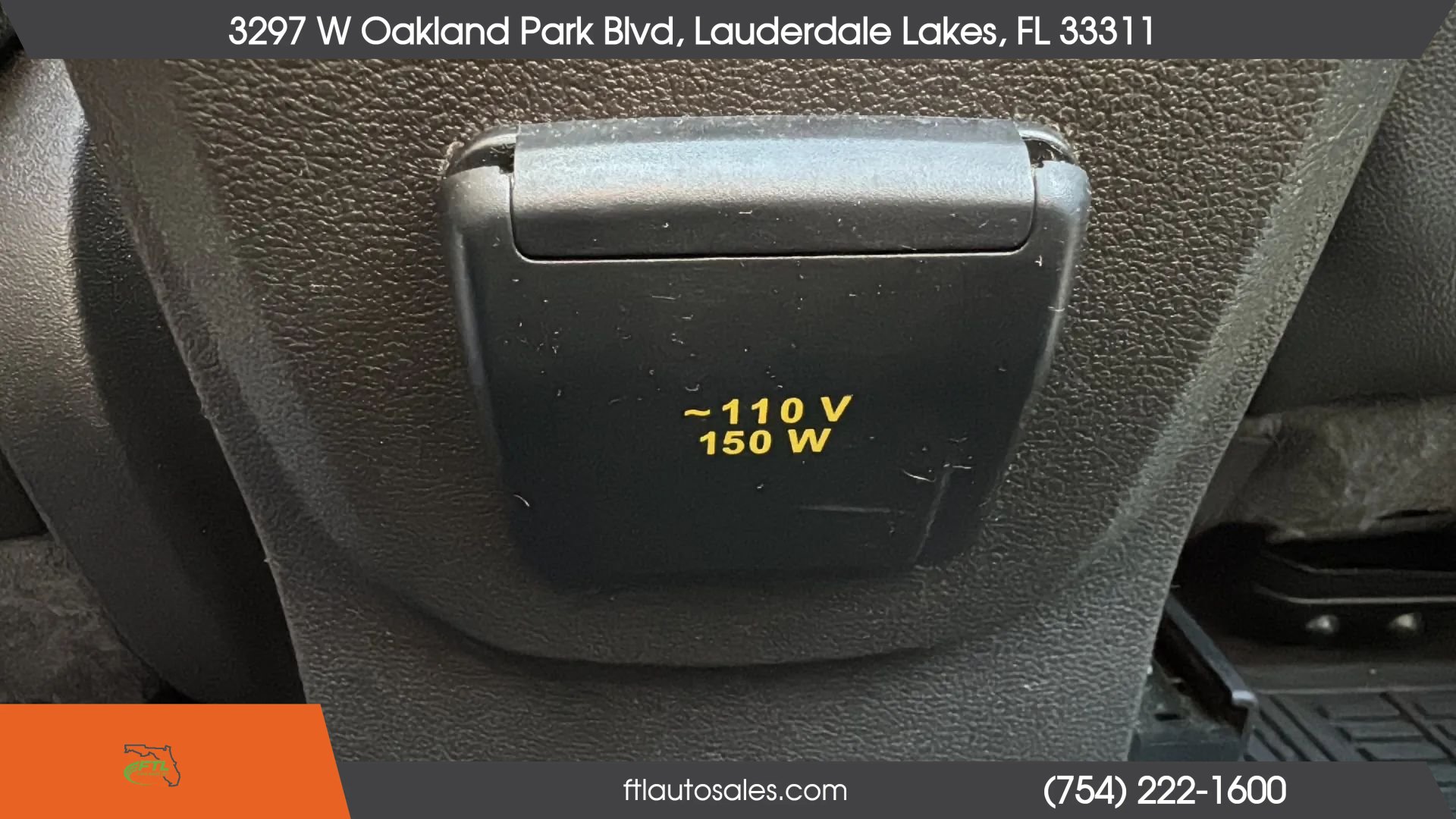 Used 2016 Ford Escape Titanium w/ Equipment Group 301A FWD image 31