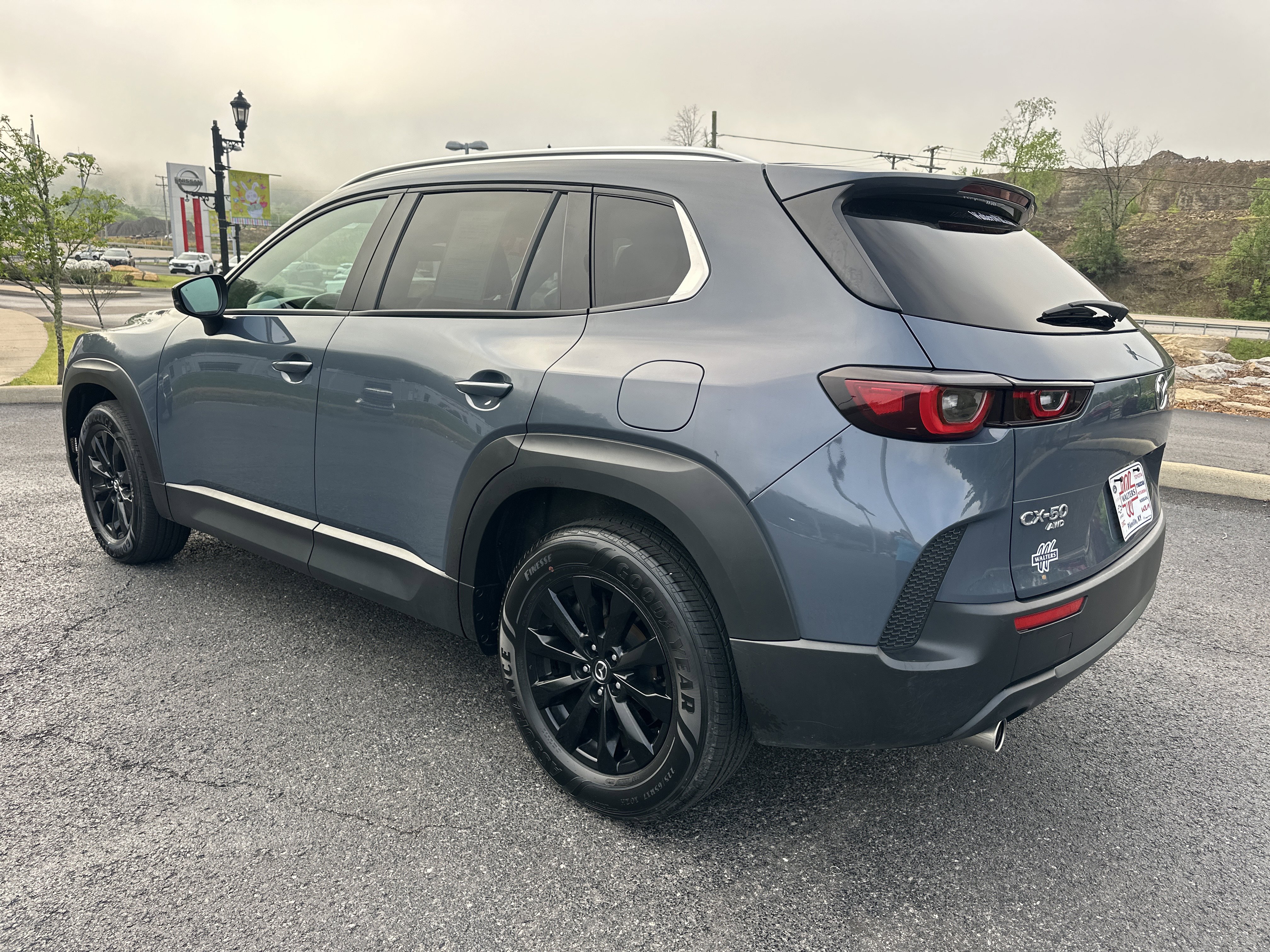 Used 2025 MAZDA CX-50 AWD 2.5 S w/ Preferred Package image 4