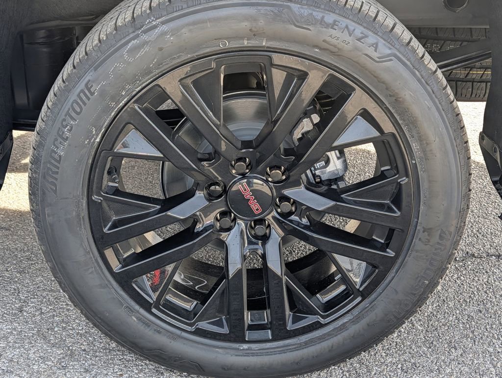 New 2026 GMC Sierra 1500 Elevation w/ Elevation Premium Package RWD image 9