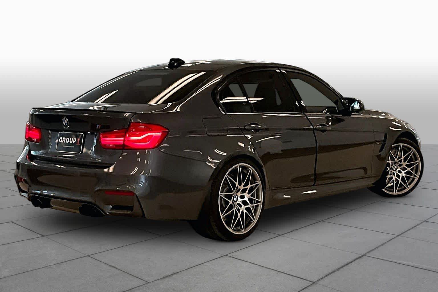 Used 2017 BMW M3 RWD image 11