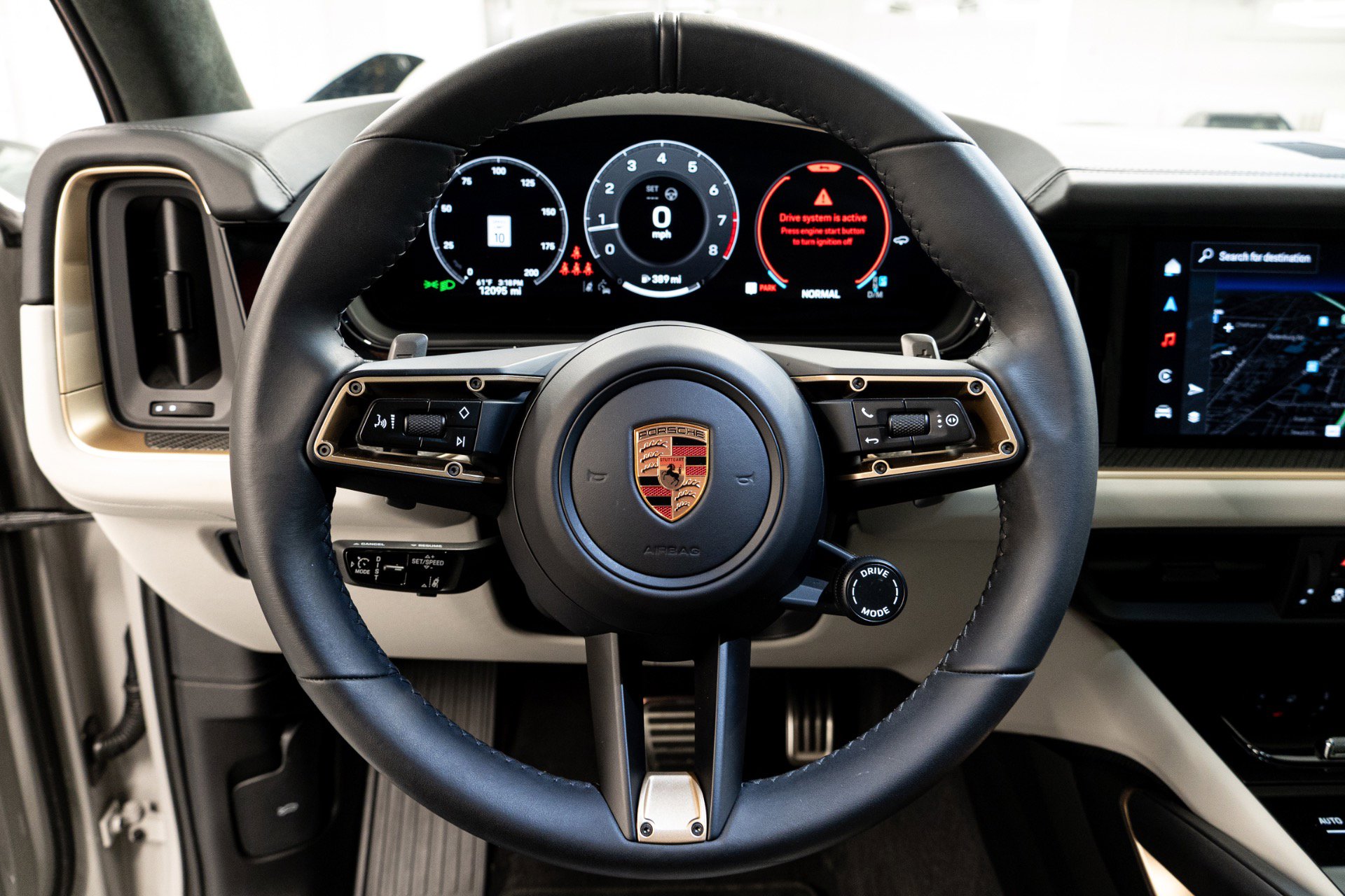 Used 2025 Porsche Cayenne GTS image 17