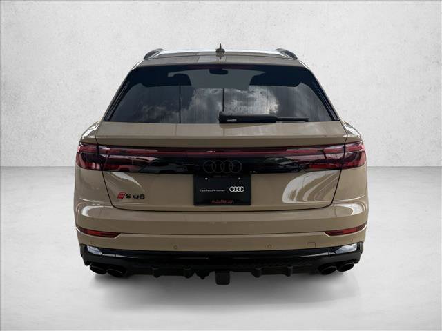 Used 2025 Audi SQ8 Premium Plus w/ Executive Package image 6