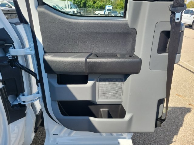 New 2027 Ford F350 XL w/ 360-Degree Camera Package AWD/4WD image 13