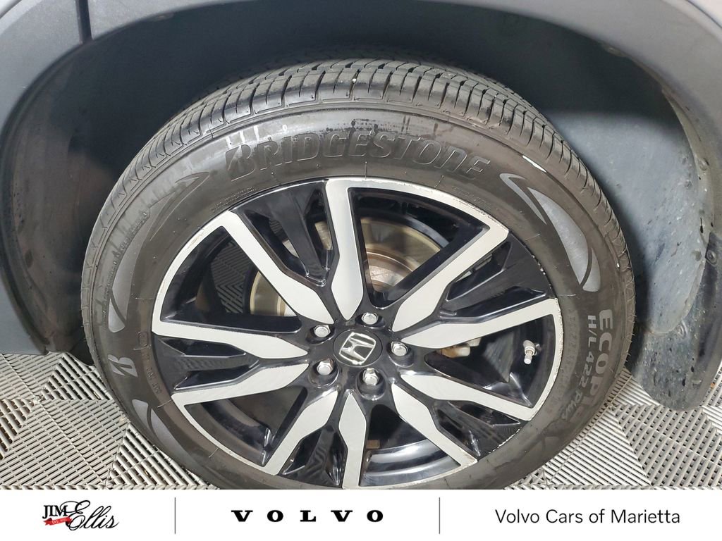 Used 2020 Honda Pilot Touring image 12