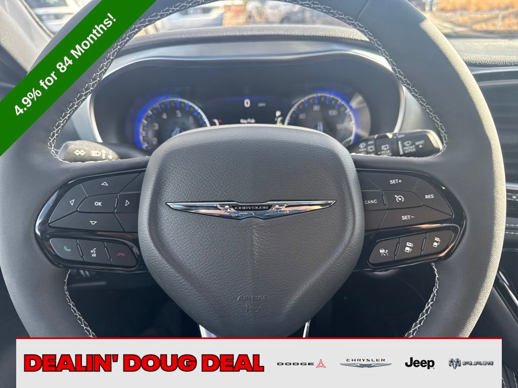 New 2026 Chrysler Pacifica Limited image 13