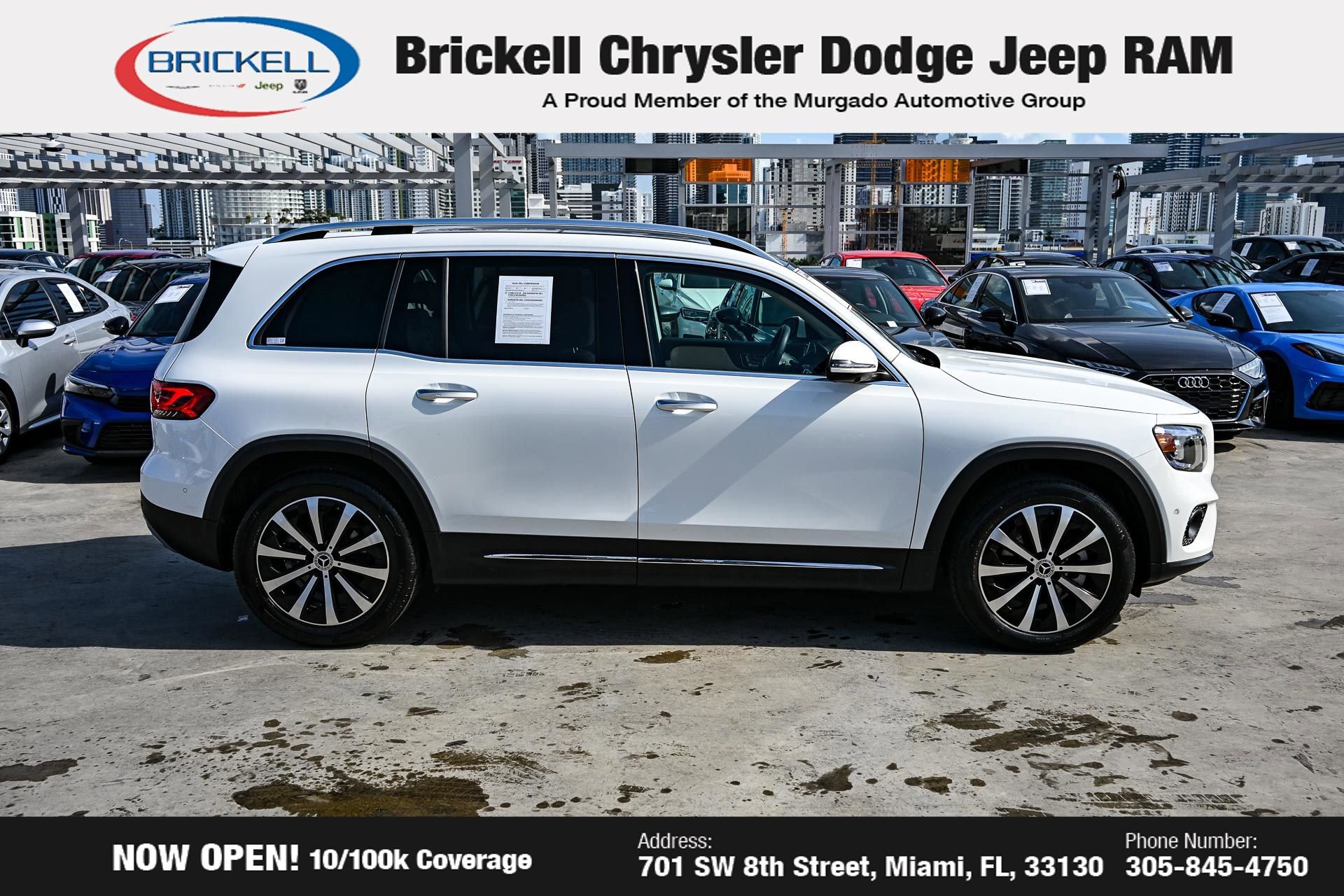 Used 2023 Mercedes-Benz GLB 250 w/ Premium Package image 4