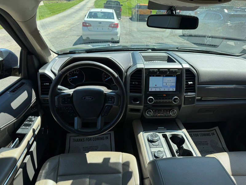 Used 2018 Ford Expedition XLT w/ Equipment Group 202A image 12