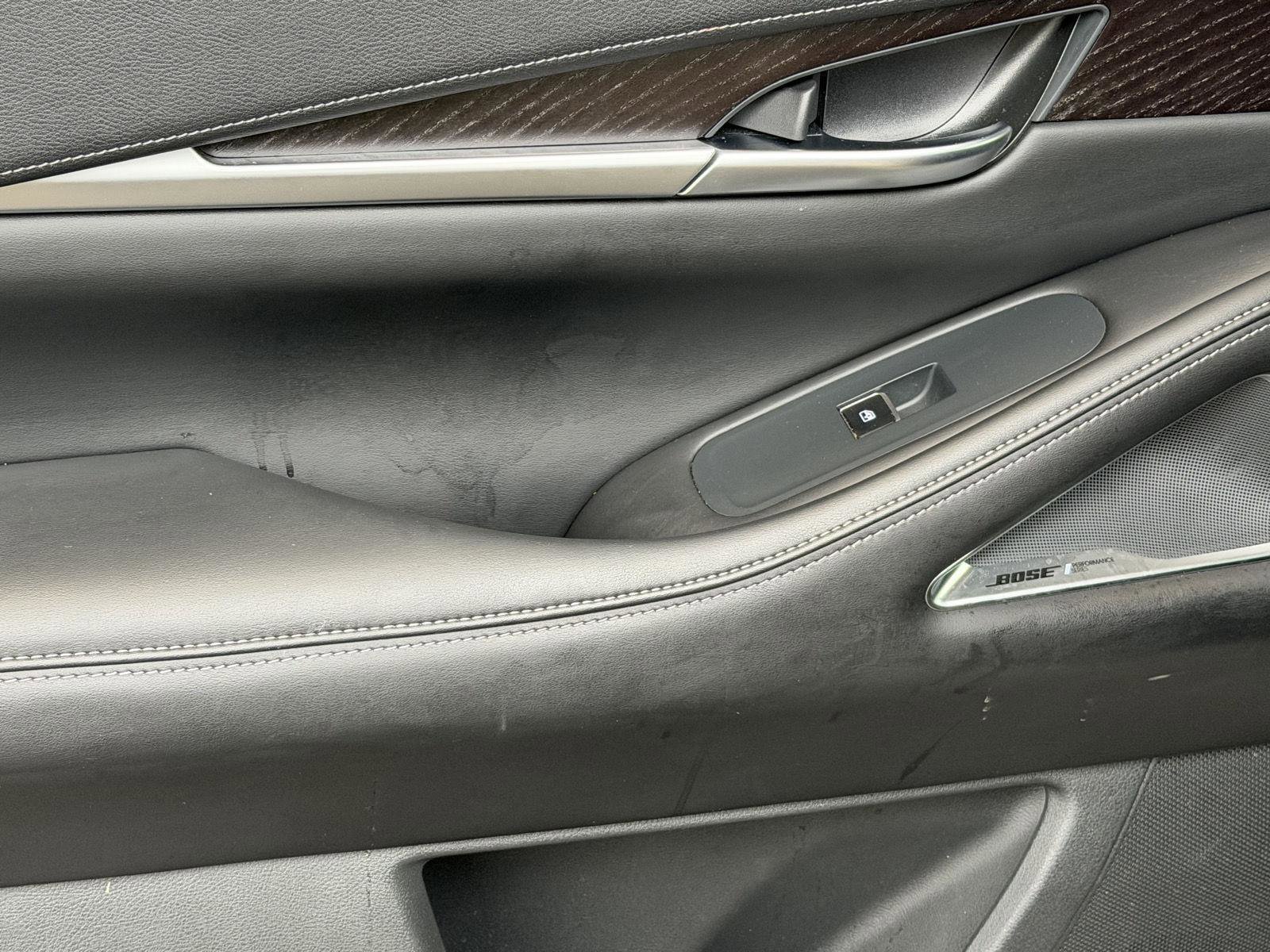 Used 2023 INFINITI QX60 Sensory w/ Vision Package AWD/4WD image 10