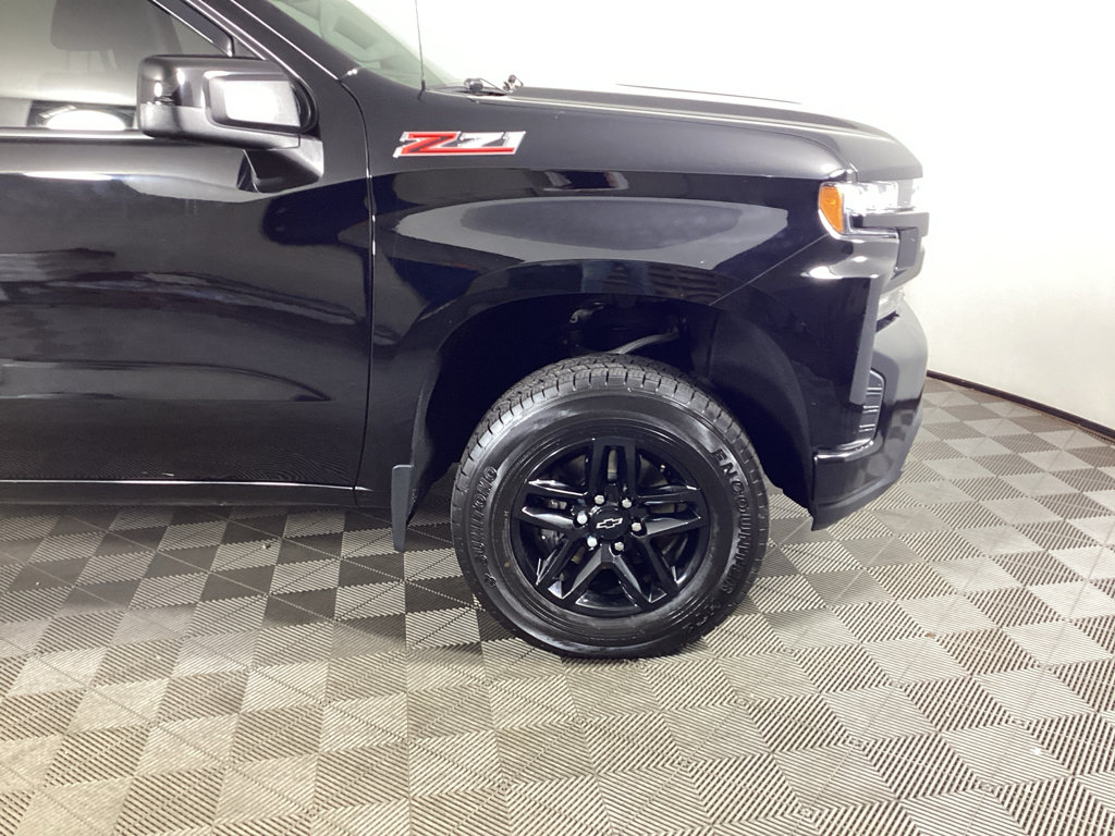 Used 2021 Chevrolet Silverado 1500 LT Trail Boss w/ Bed Protection Package AWD/4WD image 7