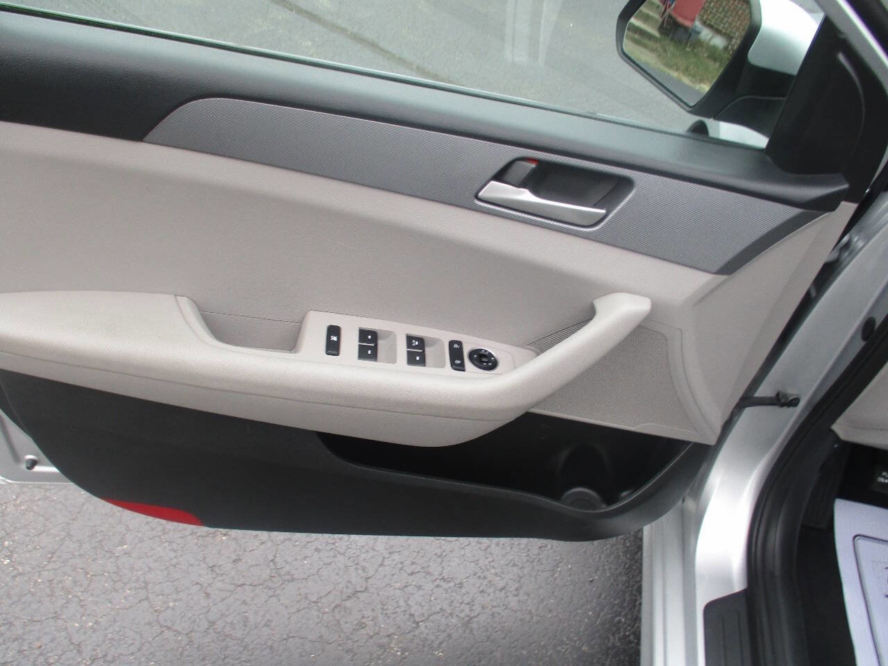 Used 2018 Hyundai Sonata ECO image 12