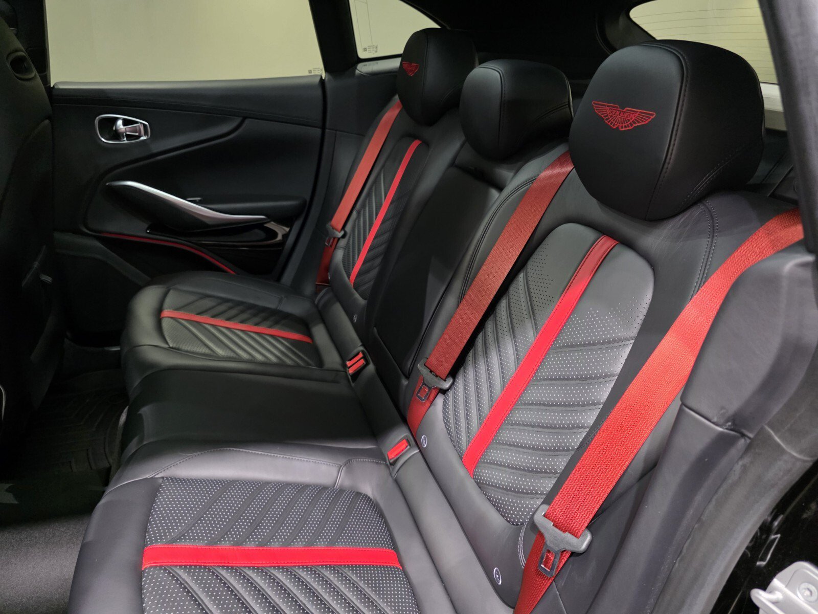 Used 2023 Aston Martin DBX 707 AWD/4WD image 18