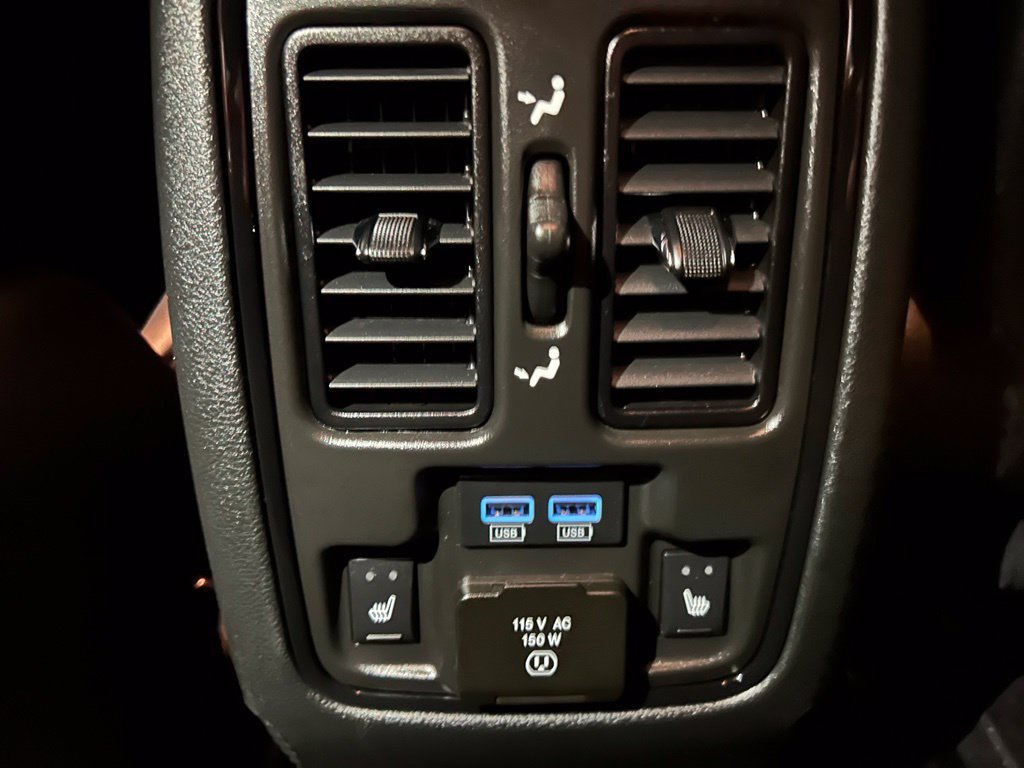 Used 2023 Dodge Durango R/T AWD/4WD image 39