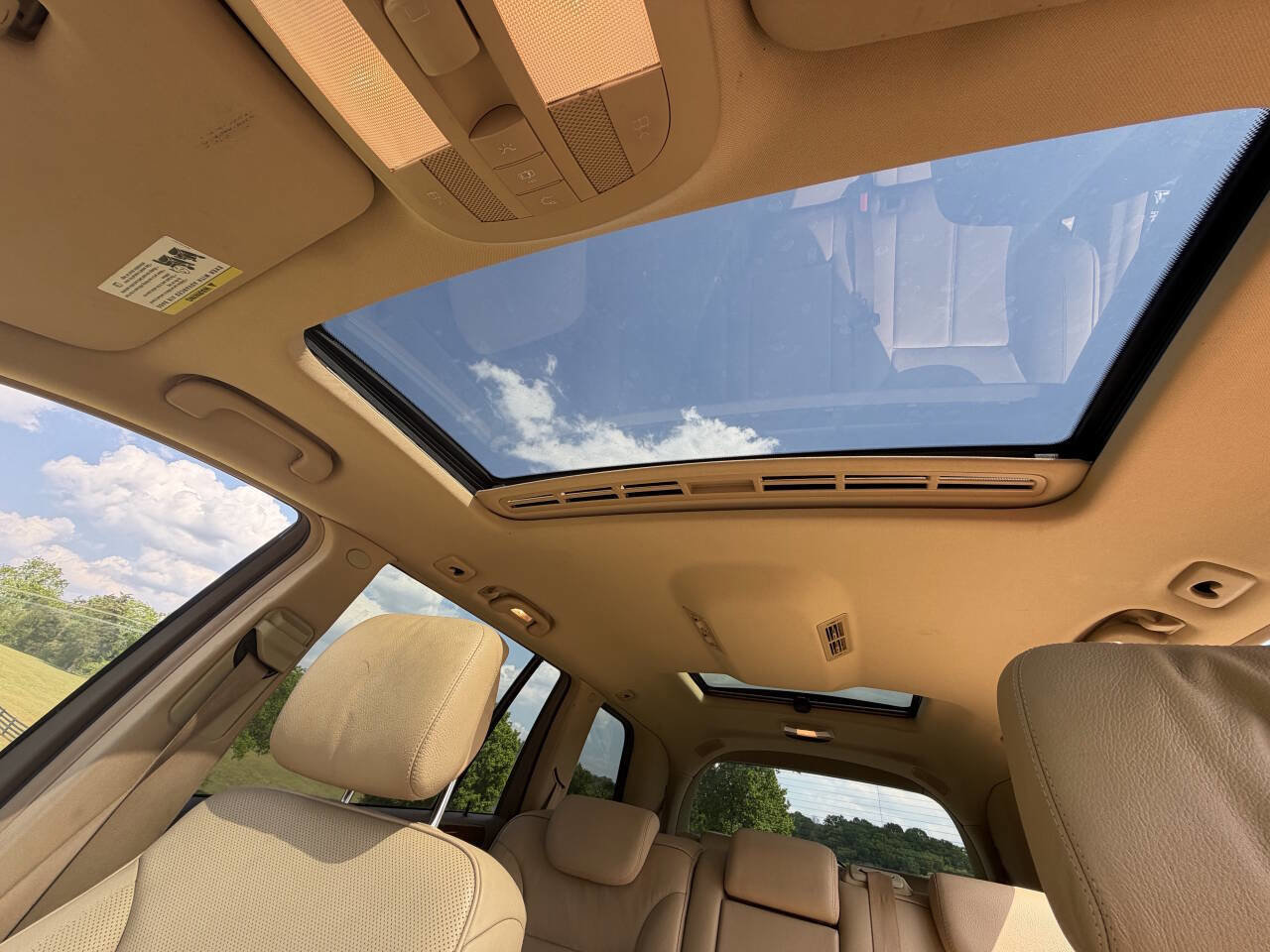 Used 2010 Mercedes-Benz GL 550 4MATIC image 11