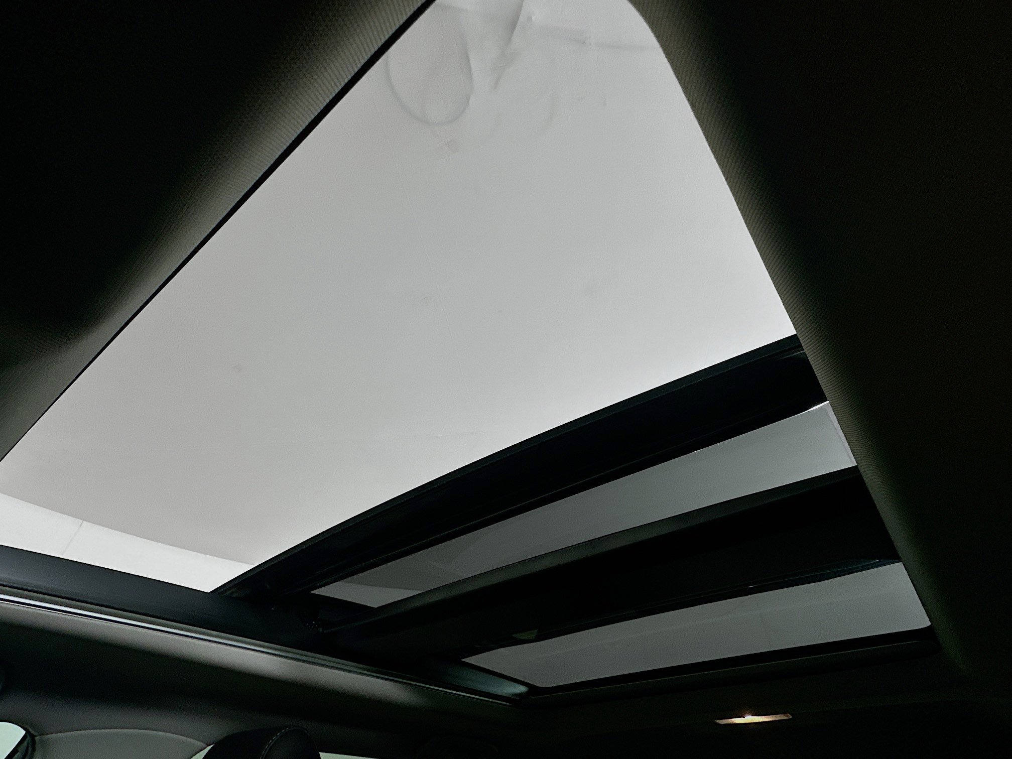 Used 2021 Toyota RAV4 Limited image 26