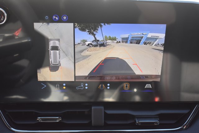 New 2027 Chevrolet Equinox RS w/ Safety and Technology Package FWD image 25