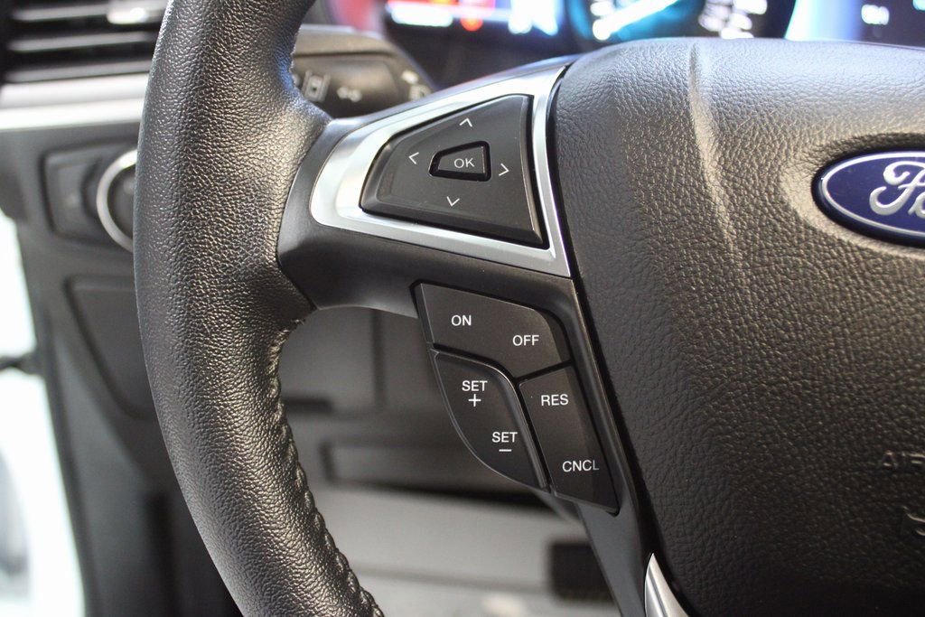 Used 2023 Ford Edge SEL w/ Convenience Package image 9