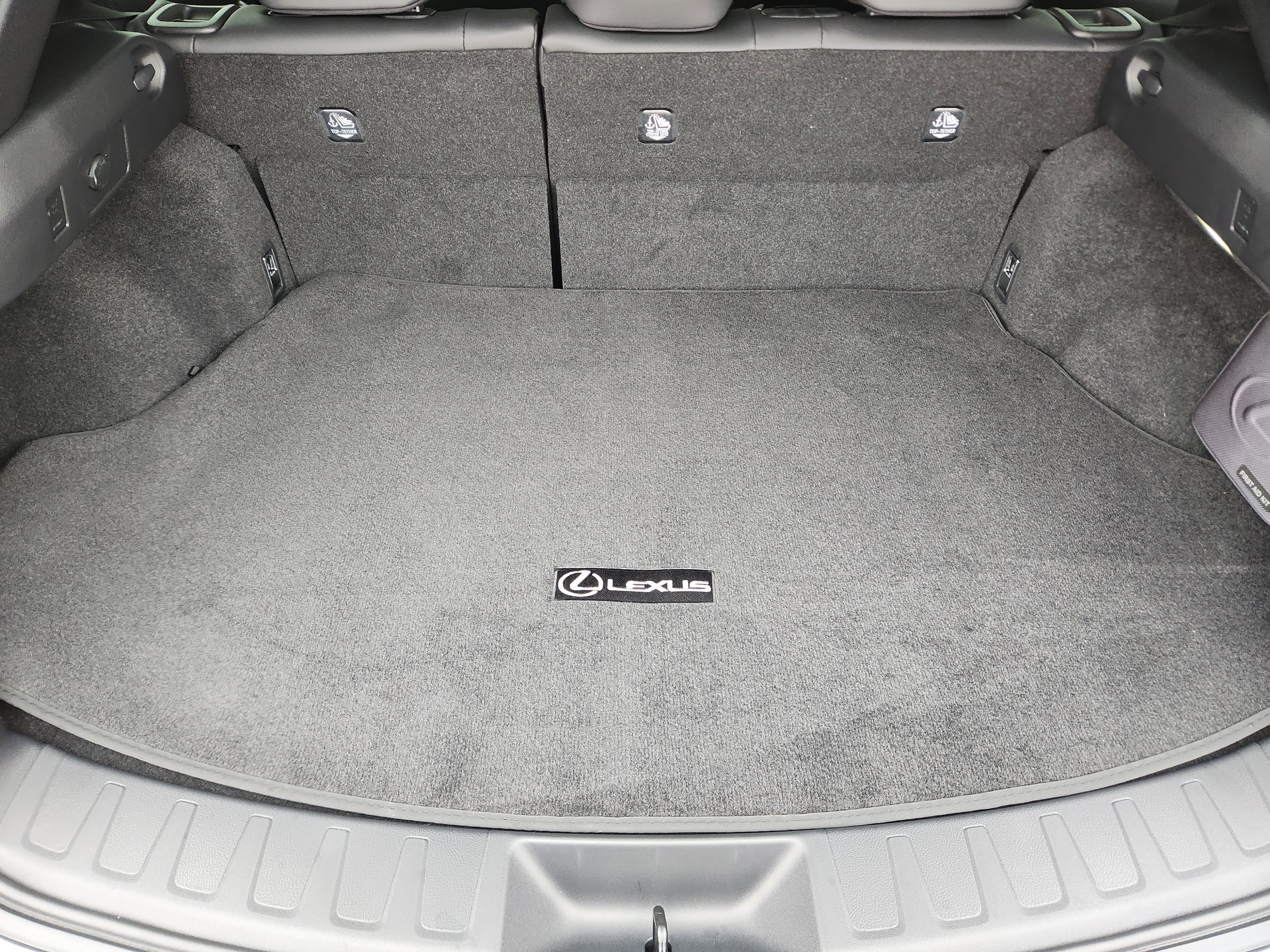 New 2026 Lexus UX 300h FWD image 23