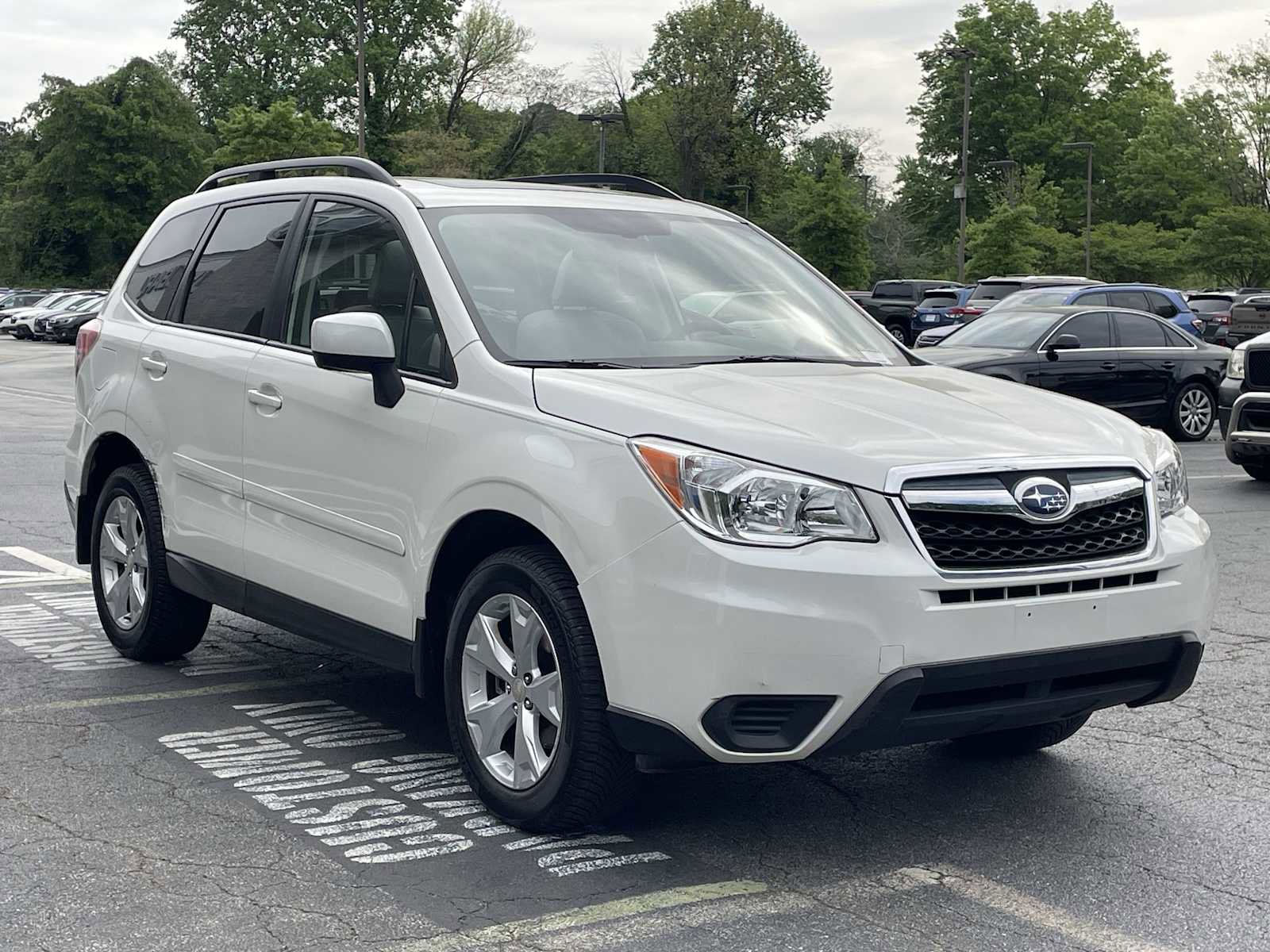 Used 2016 Subaru Forester 2.5i Premium w/ Popular Package #1 AWD/4WD image 5