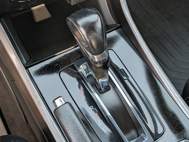 Used 2016 Honda Accord Sport image 17