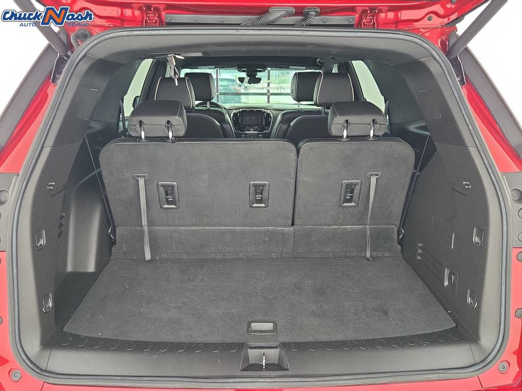 Used 2023 Chevrolet Traverse Premier w/ LPO, Floor Liner Package FWD image 31