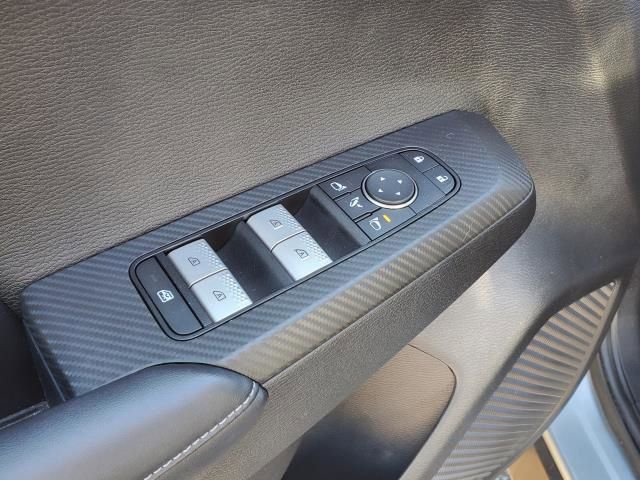 Used 2023 Mitsubishi Outlander SE image 21