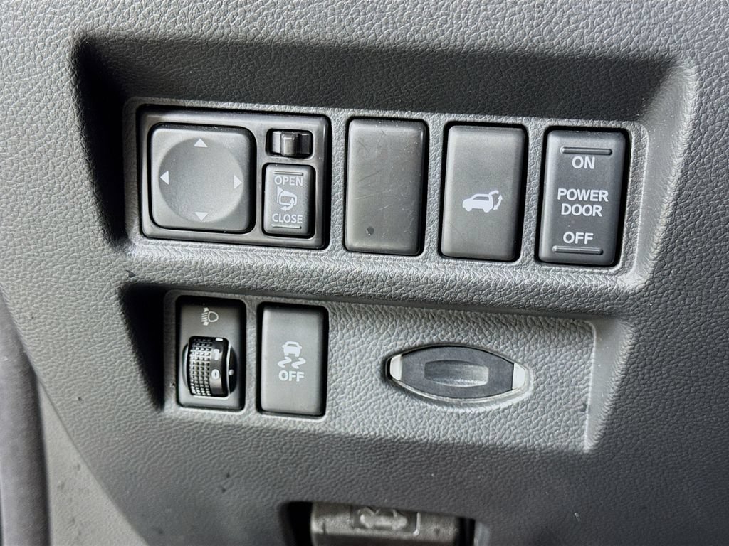 Used 2012 INFINITI FX35 AWD w/ Premium Pkg image 16