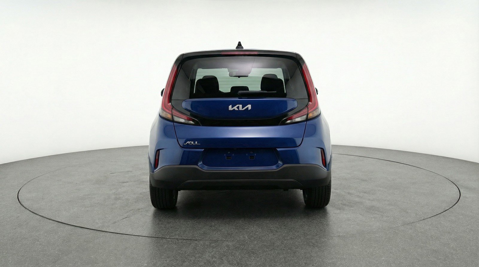 Used 2025 Kia Soul LX w/ LX Technology Package FWD image 6