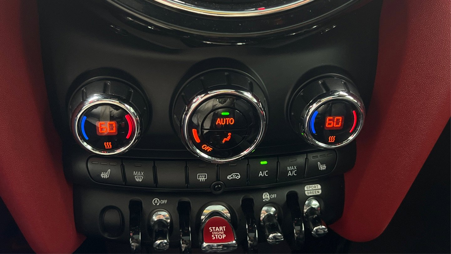 Used 2019 MINI Cooper S FWD image 32