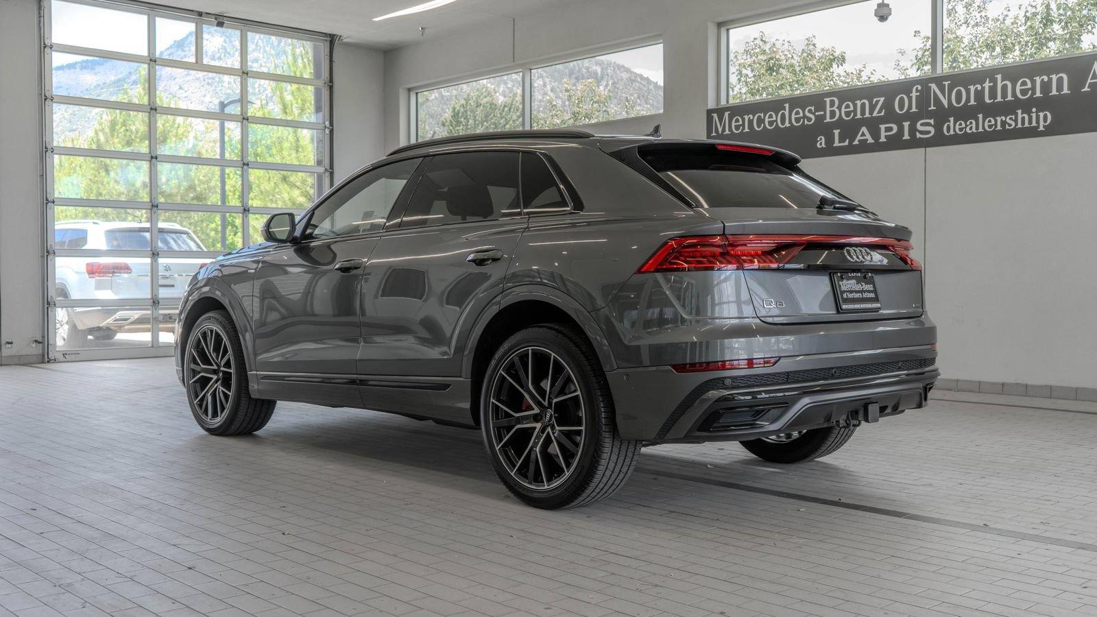 Used 2020 Audi Q8 Premium Plus AWD/4WD image 13