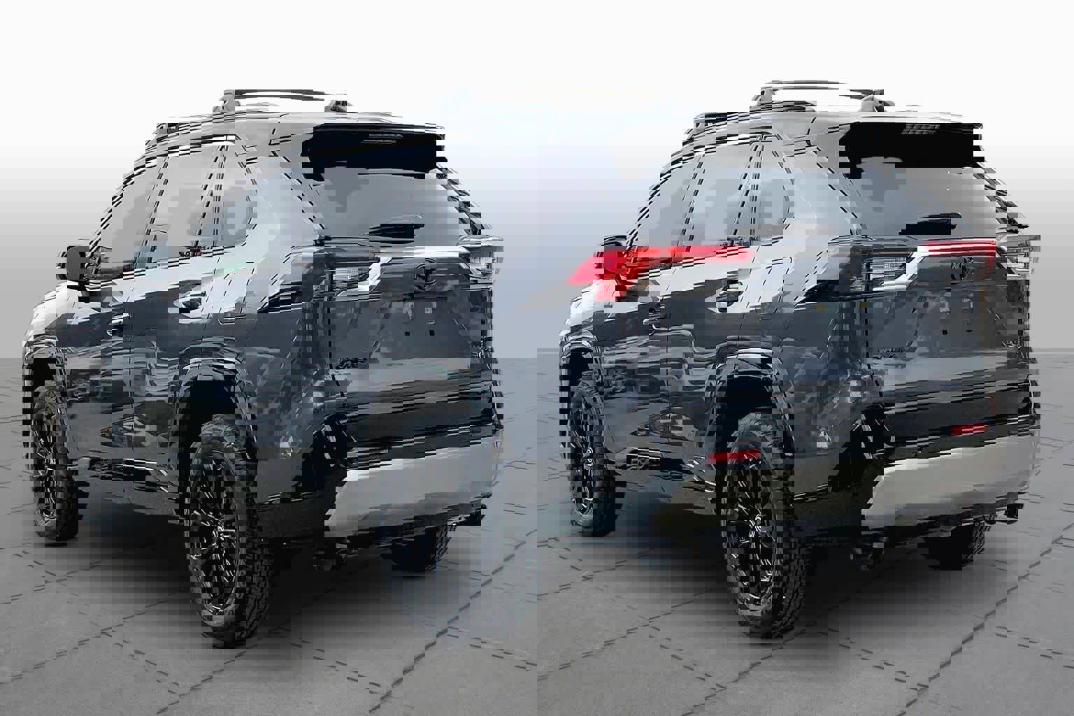 Used 2025 Toyota RAV4 XSE image 12