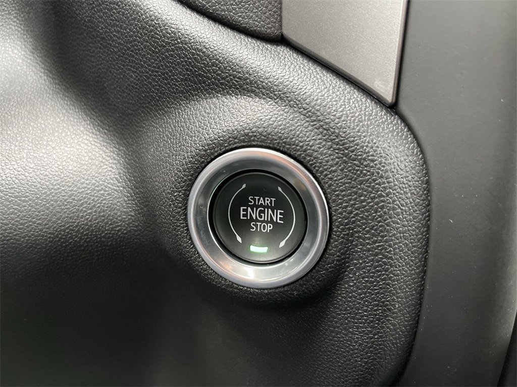 Used 2024 GMC Sierra 1500 Pro w/ Pro Value Package image 16