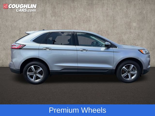 Used 2024 Ford Edge SEL w/ Convenience Package AWD/4WD image 11