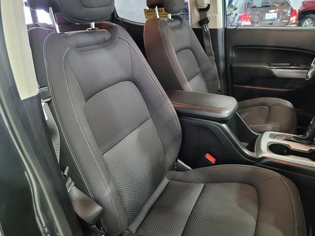 Used 2017 Chevrolet Colorado LT w/ LT Convenience Package image 55
