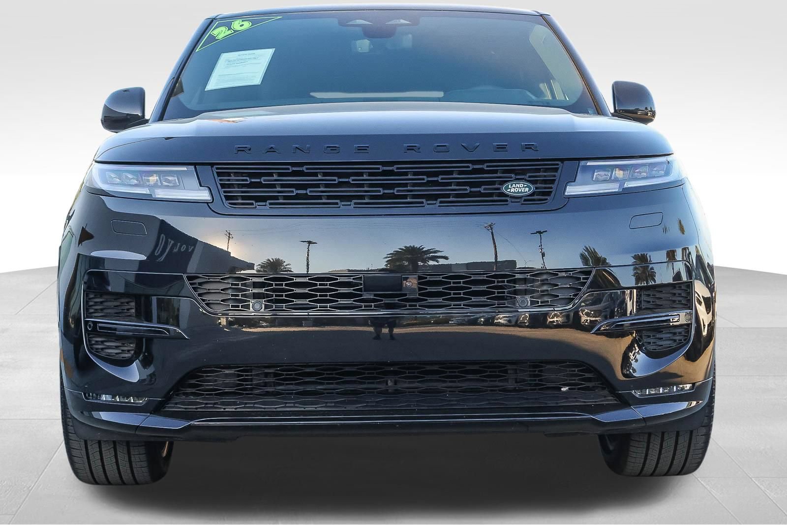 Certified 2026 Land Rover Range Rover Sport Dynamic SE AWD/4WD image 2