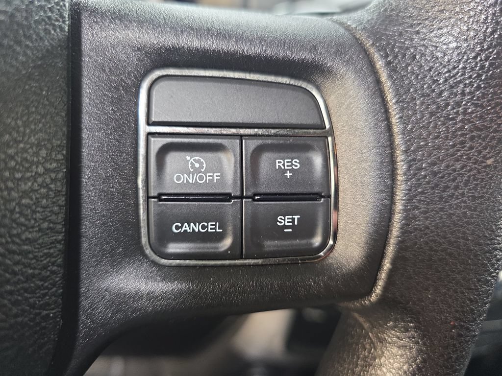 Used 2013 RAM 1500 Express AWD/4WD image 20