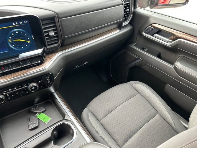 Used 2025 Chevrolet Silverado 2500 LT w/ Safety Package AWD/4WD image 23