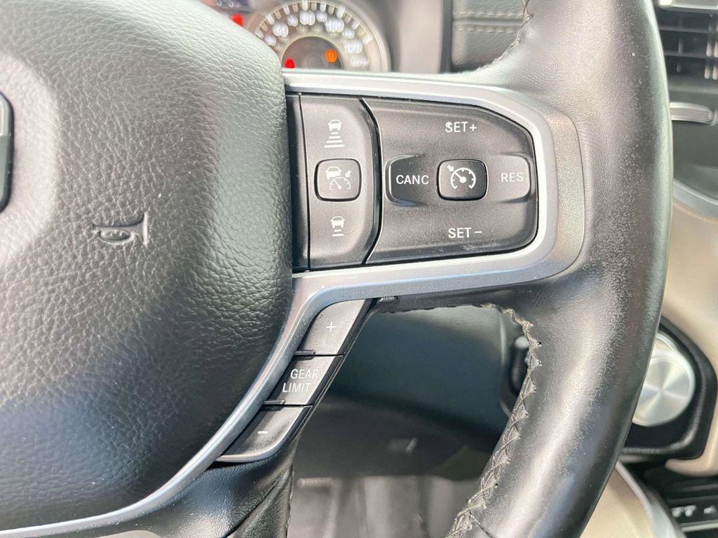 Used 2019 RAM 1500 Laramie image 18