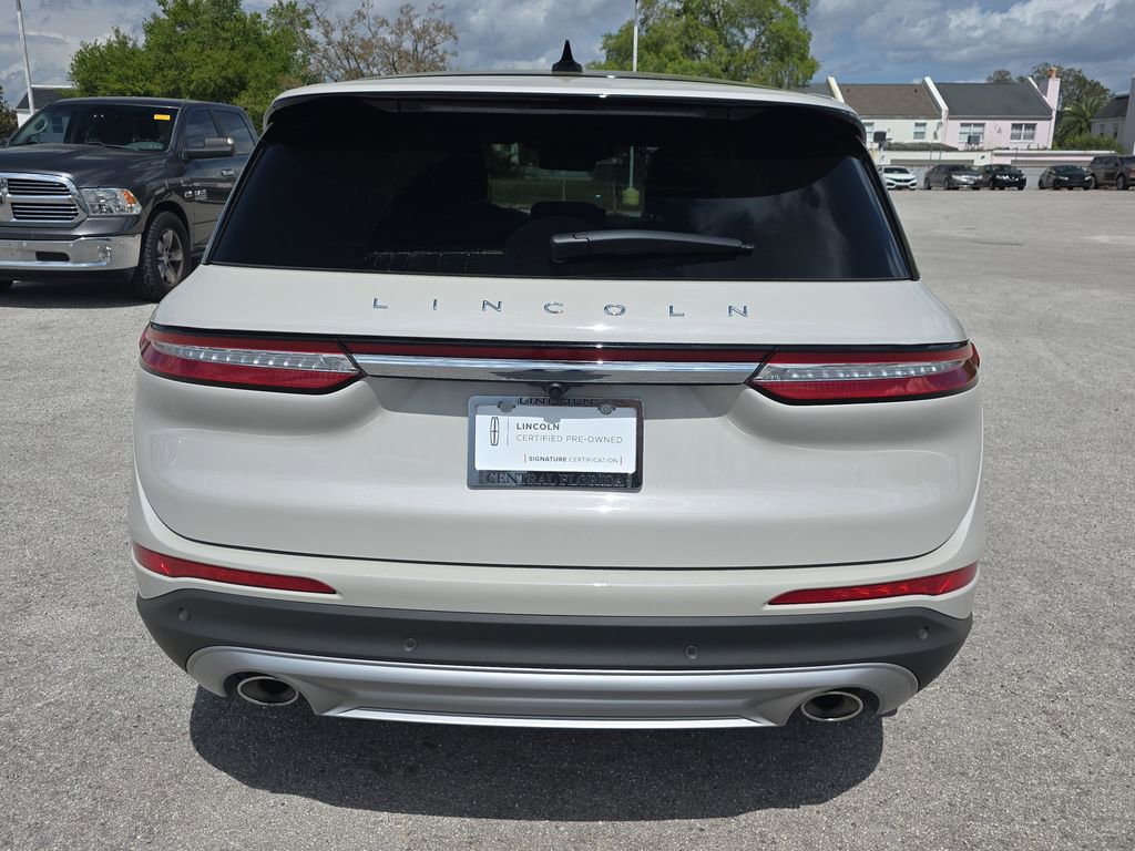 Used 2024 Lincoln Corsair FWD w/ Equipment Group 101A image 4