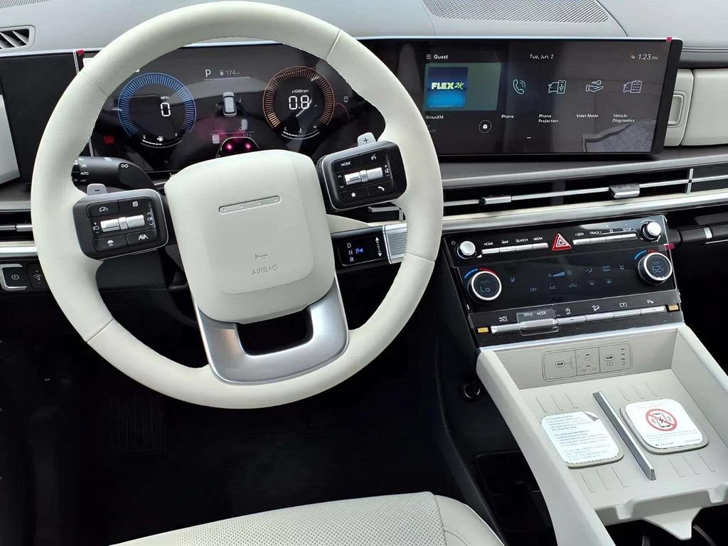 New 2026 Hyundai Santa Fe SEL FWD image 9