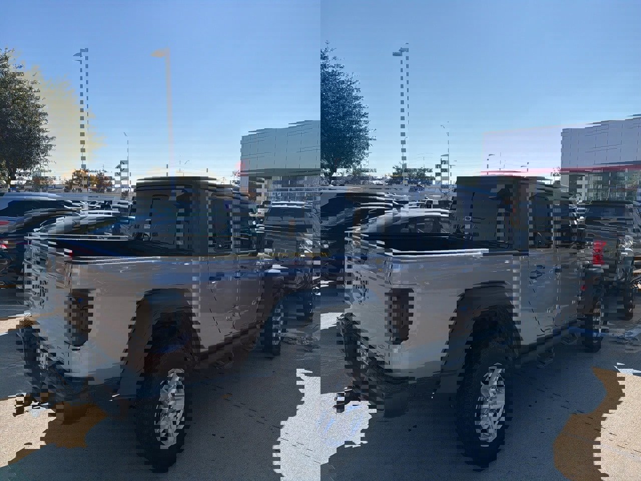 Used 2020 Jeep Gladiator Sport w/ Quick Order Package 24S image 3