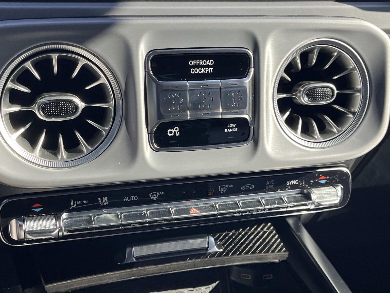 Certified 2025 Mercedes-Benz G 63 AMG 4MATIC image 27