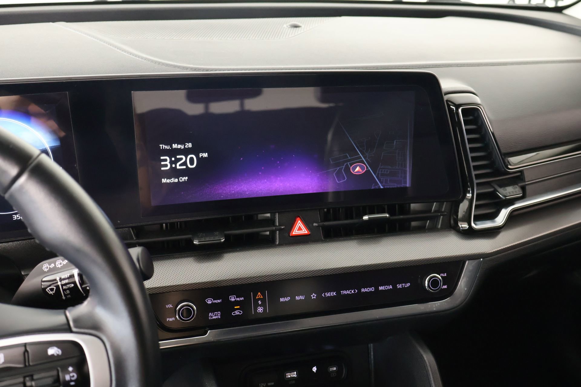 Used 2023 Kia Sportage SX FWD image 5