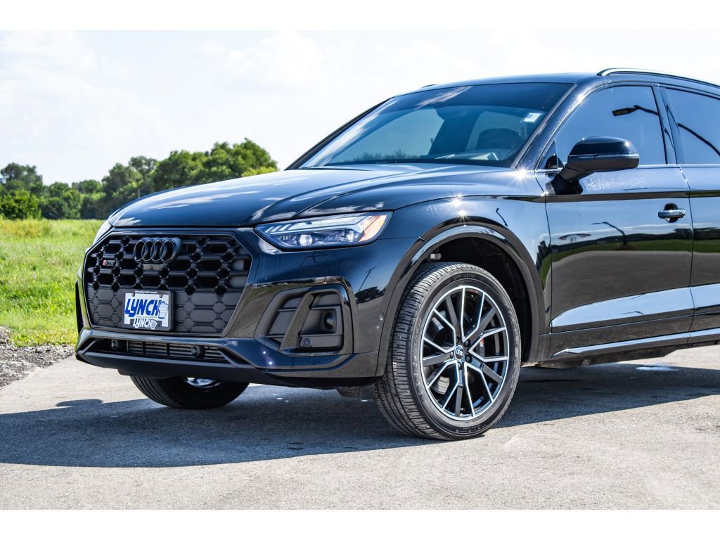 Used 2022 Audi SQ5 Prestige w/ Prestige Package image 15