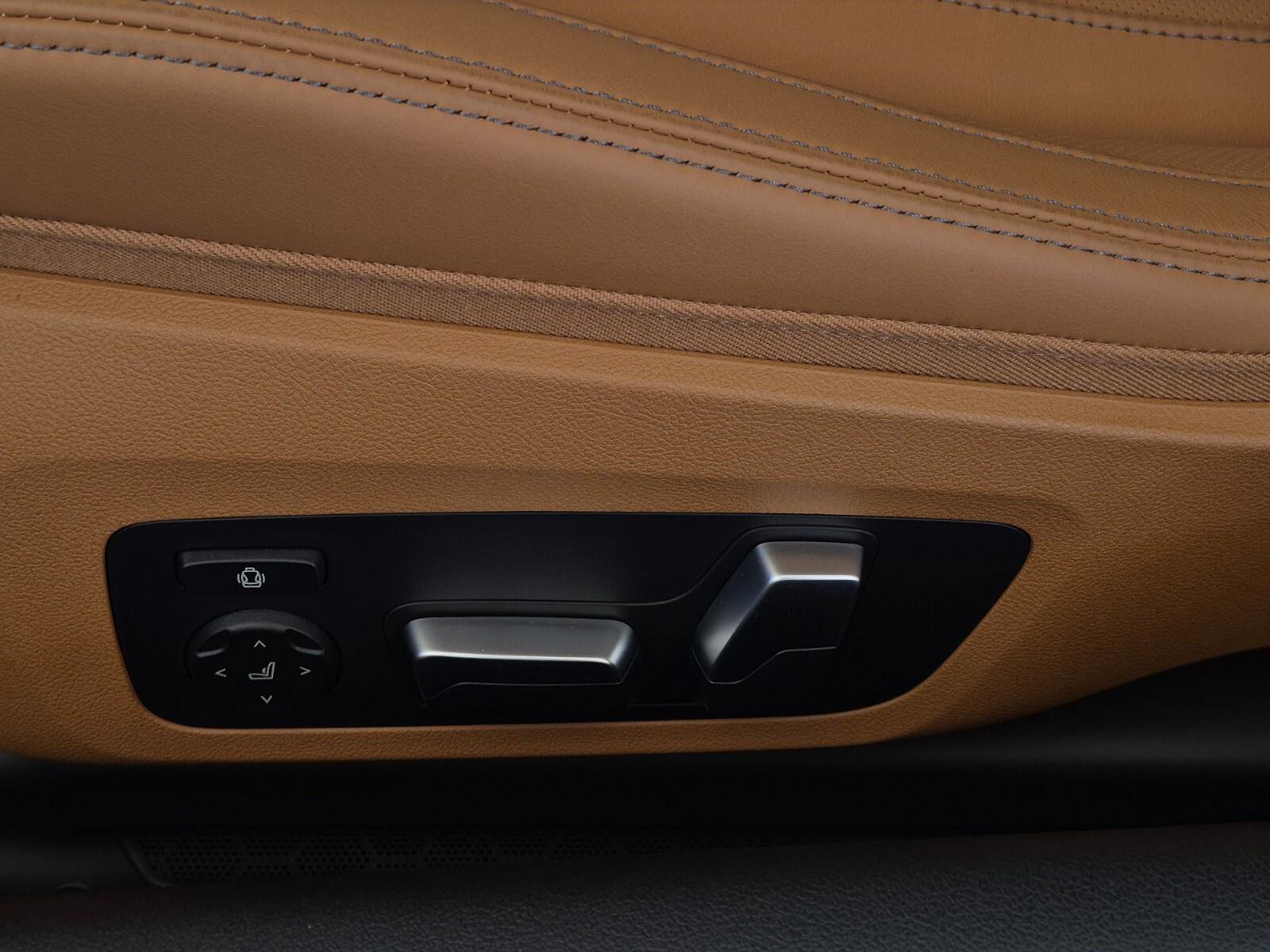 New 2026 BMW 840i Convertible image 29