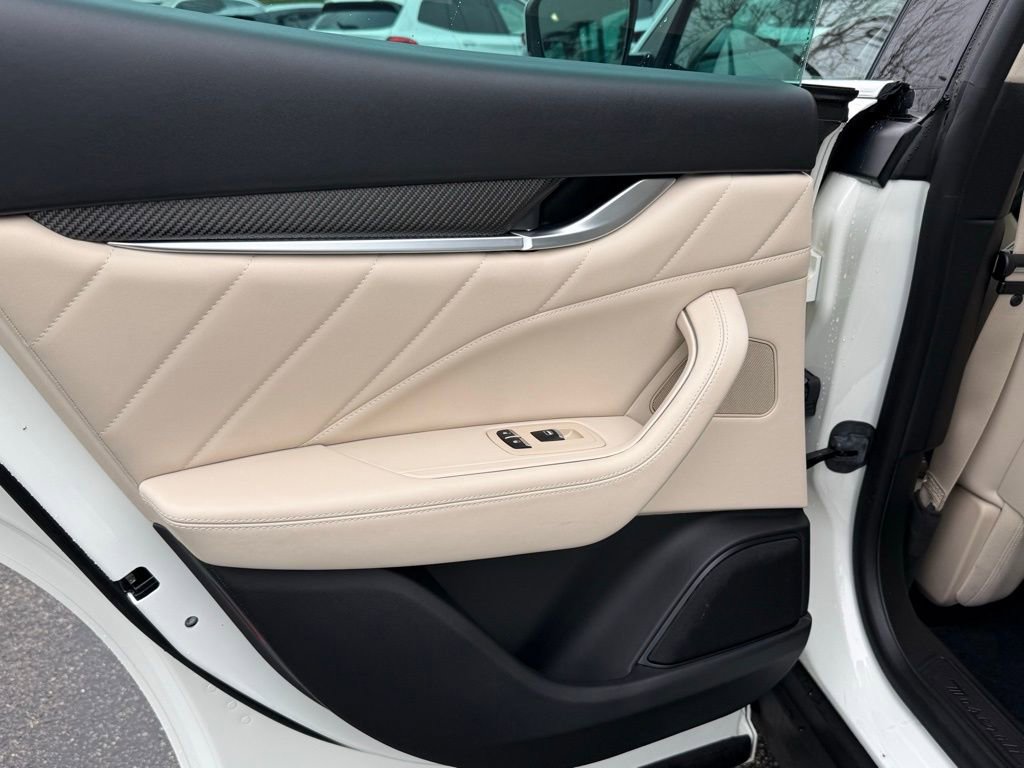 Used 2022 Maserati Levante Modena image 24